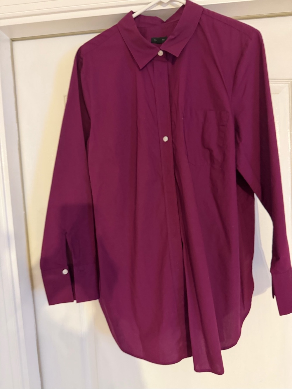 Women’s Talbots Tunic length Button Down Blouse in Vibrant Plum Color XL